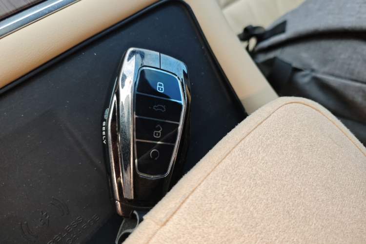 Used Geely Auto Monjaro L 2025 Dongfang Yao 2.0TD Automatic All-Wheel-Drive Wangyue Edition
