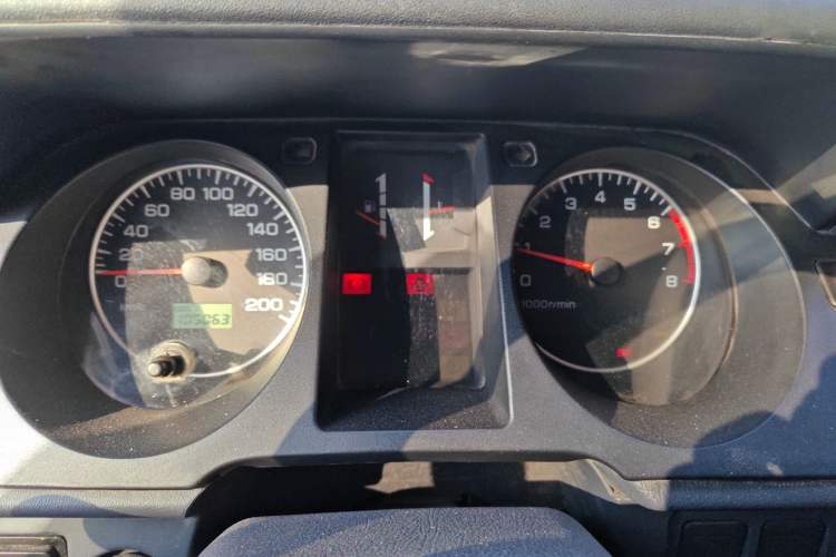 Used Leopaard Heijingang 2013 2.2L Manual Two-Wheel Drive Standard Version
