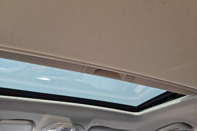 Used Baojun RC-5 2020 1.5T CVT Smart Shine Prestige Edition
