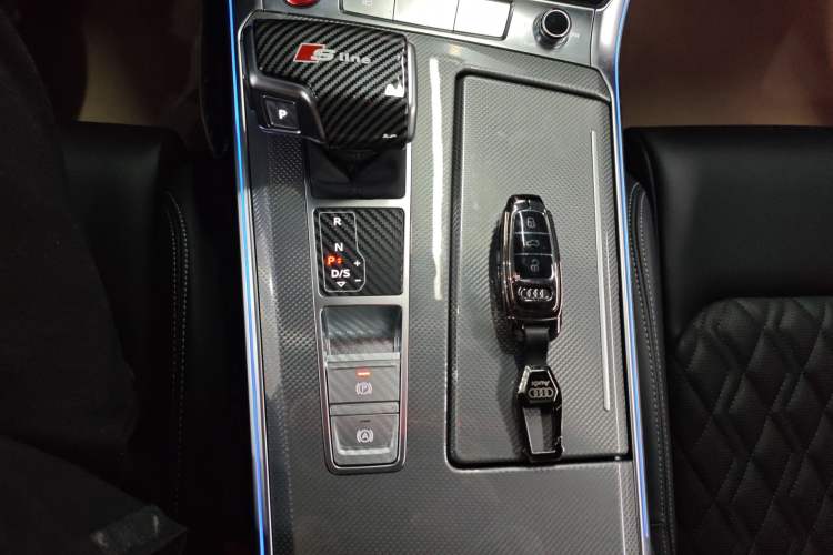 Used Audi A6L 2025 Revised 45 TFSI Prestige Dynamic Edition
