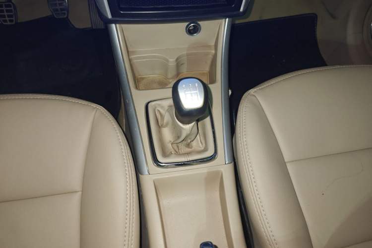 Used BAIC E Series 2012 Hatchback 1.5L Manual Leshang Version
