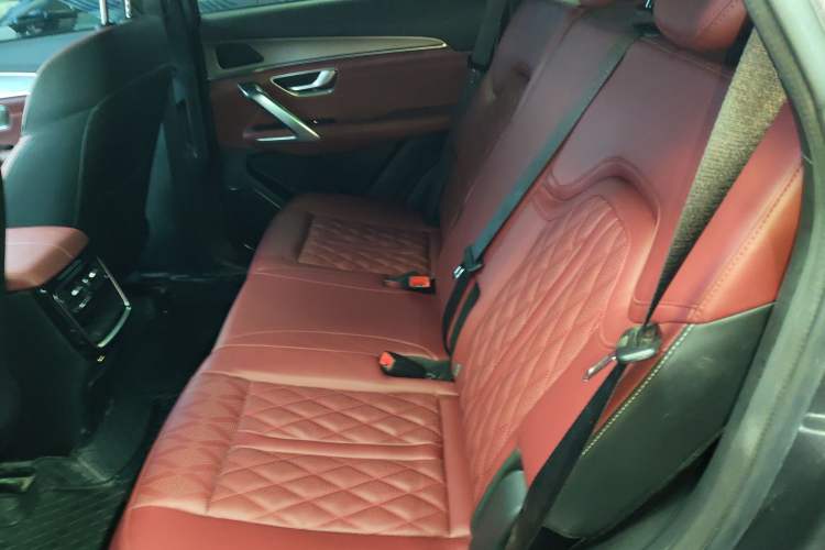 Used JETOUR X70 PLUS 2024 Champion Edition 1.5T DCT Champion MAX 5-Seater
