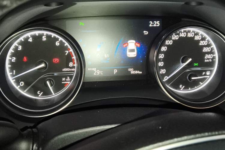 Used Toyota Camry 2019 Revised Version 2.5G Luxury Edition
