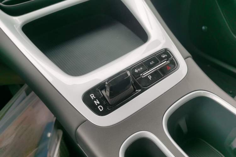 Used Geely Galaxy Geome 2026 Model 310km Dream Edition Gear Lever