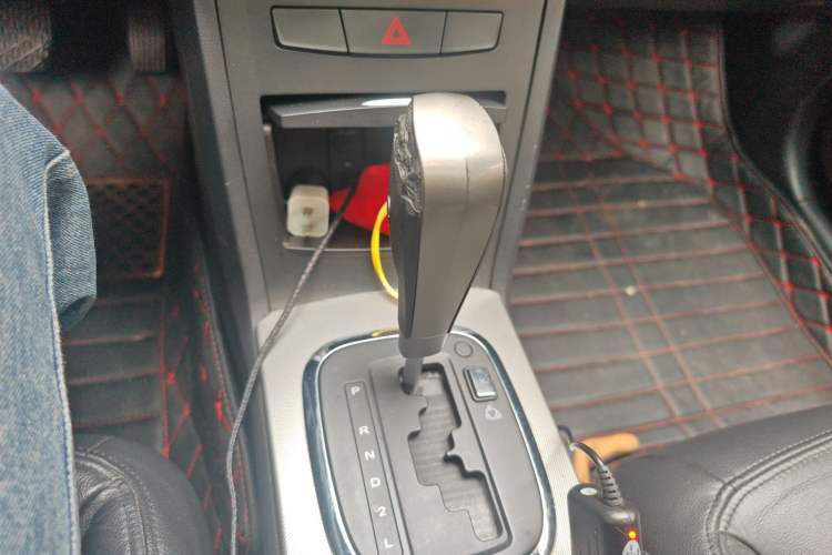Used Roewe 350 2012 1.5L Automatic Smart Value Edition Gear Lever