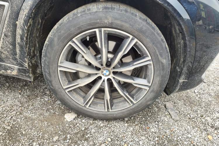 Used BMW X5 2022 Restyled xDrive 30Li Luxury Version M Sport Package