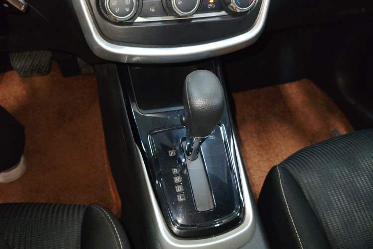 Used Nissan Tiida 2019 1.6L CVT Cool Edition China VI Standard
