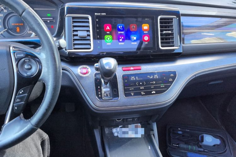 Used Honda Elysion 2016 2.4L Luxury Edition Audio And AC Panel