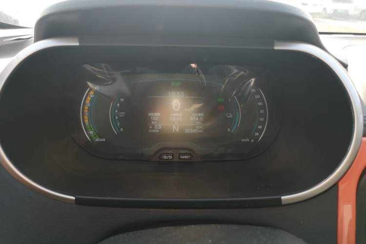 Used Chery QQ Little Ant 2021 150 000 Yuan Ant Fan Edition Ant Cool Version Lithium Iron Phosphate
