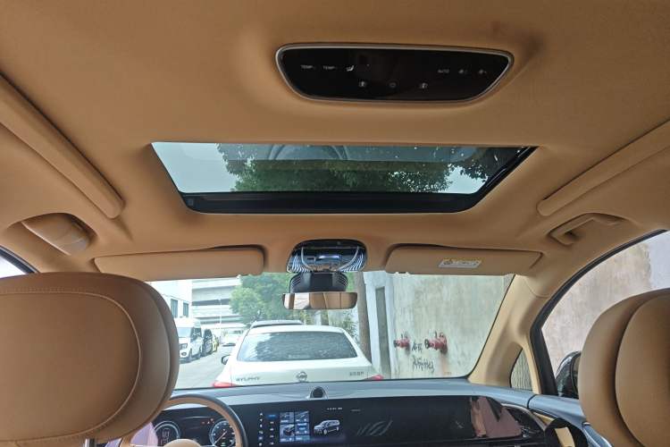 Used VOYAH Dream 2024 PHEV Extended-Range Premium Edition Headliner