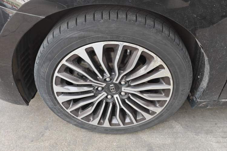 Used Geely Auto Emgrand GT 2017 1.8T Flagship Model
