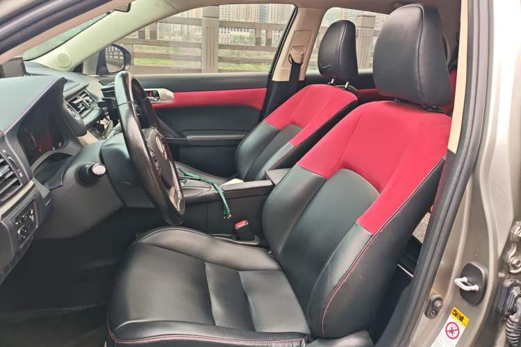 Used Lexus CT 2017 CT200h Comfort Edition Monochrome China V Standard