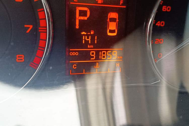 Used Geely Auto Vision 2016 1.5L Automatic Happiness Edition Odometer Close Up