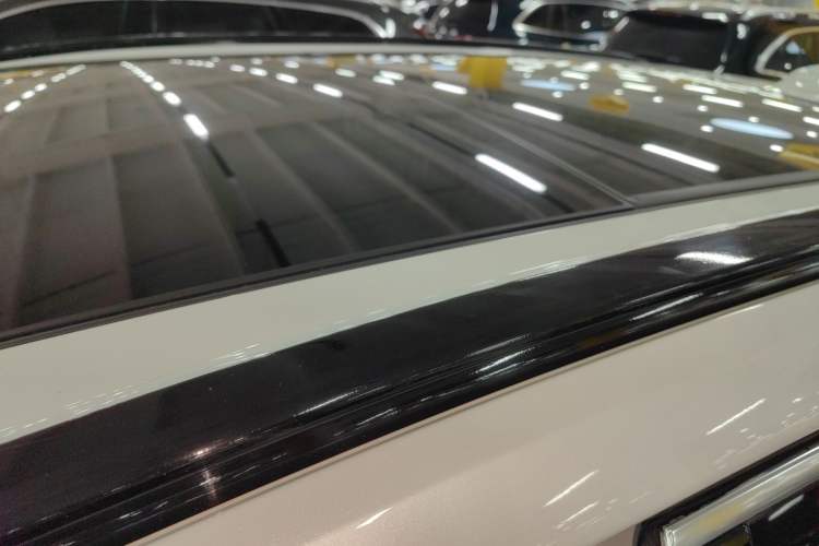 Used Volvo XC60 2019 T5 4x4 Smart & Dynamic Sport Edition China VI Standard