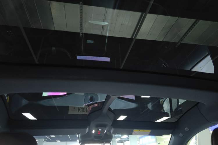 Used Avatr 11 2022 Long-Range Dual-Motor Luxury Edition 5 Seats
