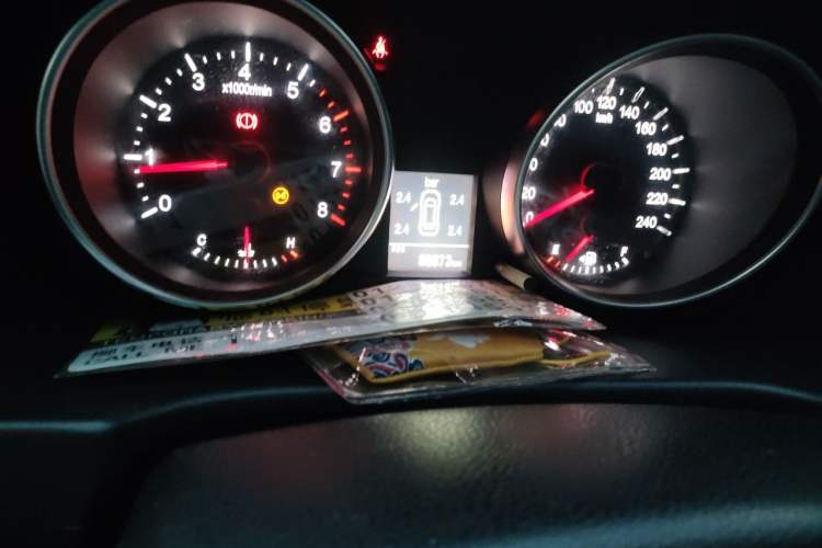Used Haval M6 2019 1.5T Manual Two-Wheel Drive Elite Version China VI Standard Odometer Close Up