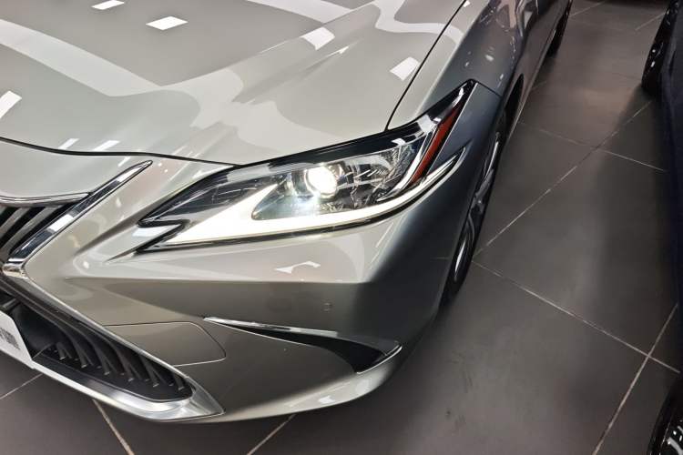 Used Lexus ES 2020 200 Excellence Edition Left Front Headlight