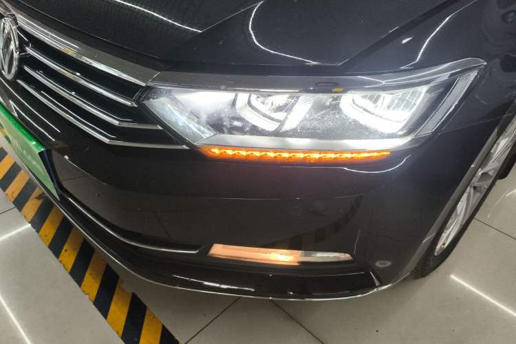 Used Volkswagen Magotan 2017 330TSI DSG Luxury Model