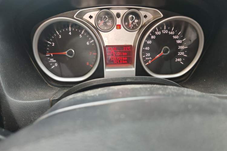 Used Ford Focus 2013 Hatchback Classic 1.8L Automatic Base Model

