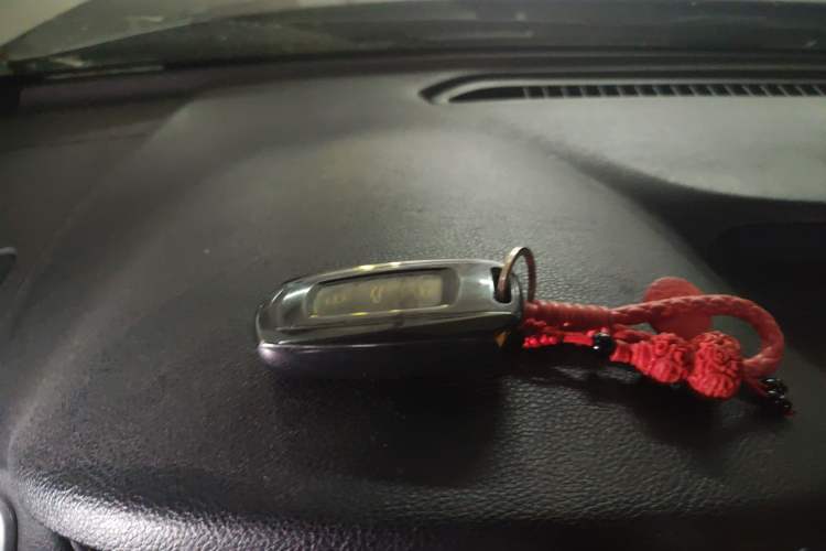 Used Geely Auto Vision X6 2018 1.4T CVT 4G Connected Flagship Edition