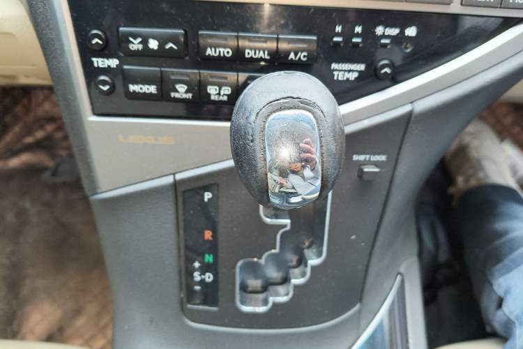 Used Lexus RX Classic 2011 270 Elegant Edition