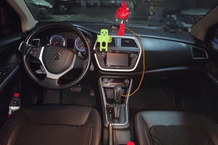 Used Suzuki S-Cross 2014 1.6L CVT Two-Wheel Drive Elite Version
