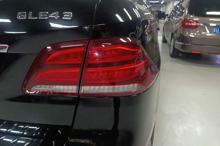 Used Mercedes-Benz GLE AMG 2017 AMG GLE 43 4MATIC
