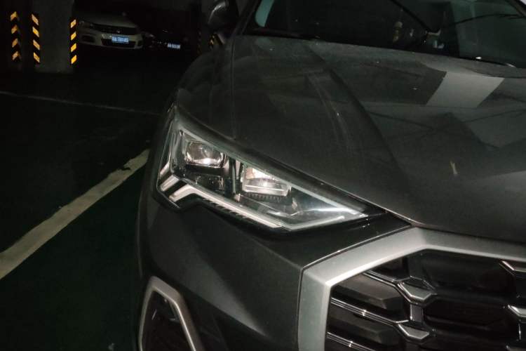 Used Audi Q3 2022 35 TFSI Fashion Dynamic Model
