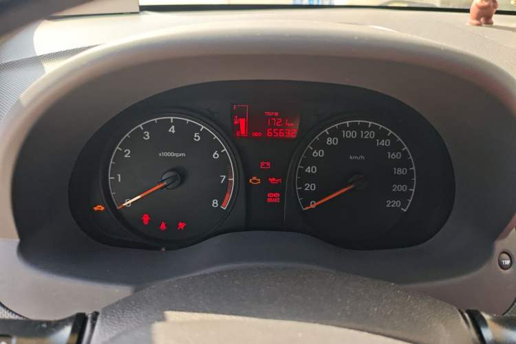 Used Hyundai Verna (older generation) 2014 1.4L Manual Smart GLS Trim
