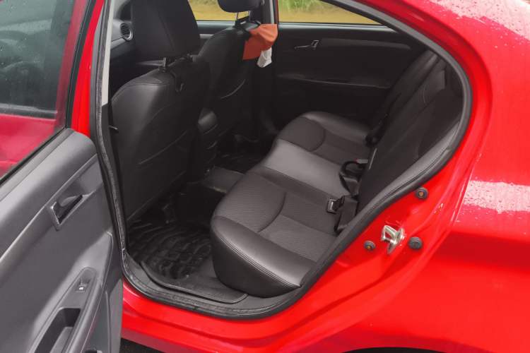 Used Roewe 350 2014 1.5L Automatic Xunyue Version