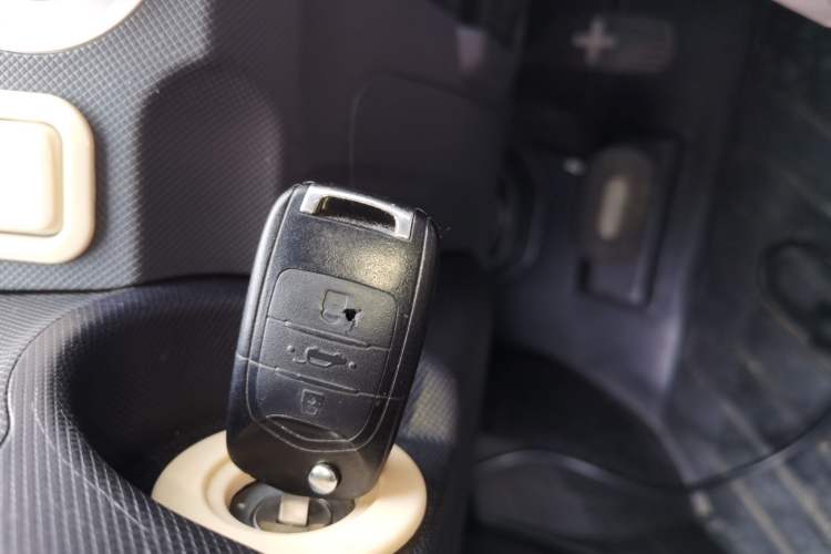 Used Wuling Hongguang MINIEV 2021 Macaron Premium Model – Lithium Iron Phosphate