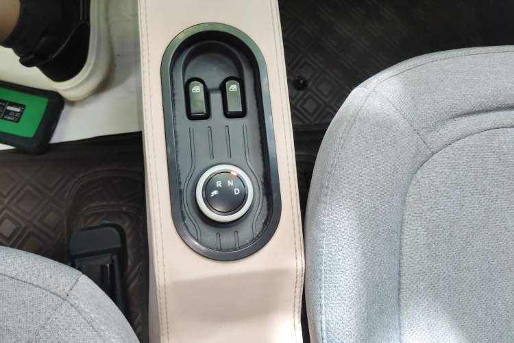 Used Wuling Hongguang MINIEV 2021 Macaron Premium Model – Lithium Iron Phosphate
