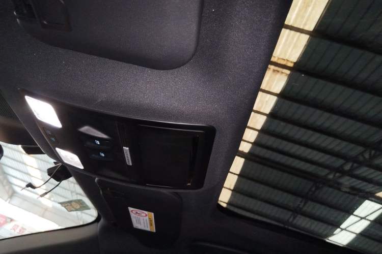 Used Ford Mondeo 2022 Facelift EcoBoost 245 ST-Line Headliner