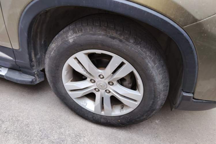 Used CHANGAN CS75 2014 2.0L Manual Luxury Version China IV Standard