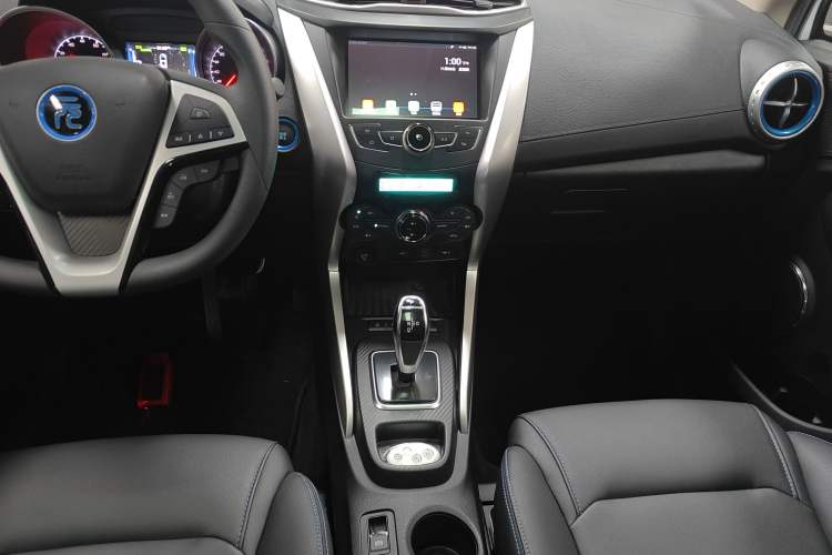 Used BYD Yuan New Energy 2018 EV360 Smart Connect Cool Edition