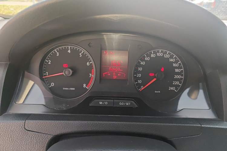 Used Volkswagen Santana 2013 1.4L Manual Fashion Edition Instrument Cluster