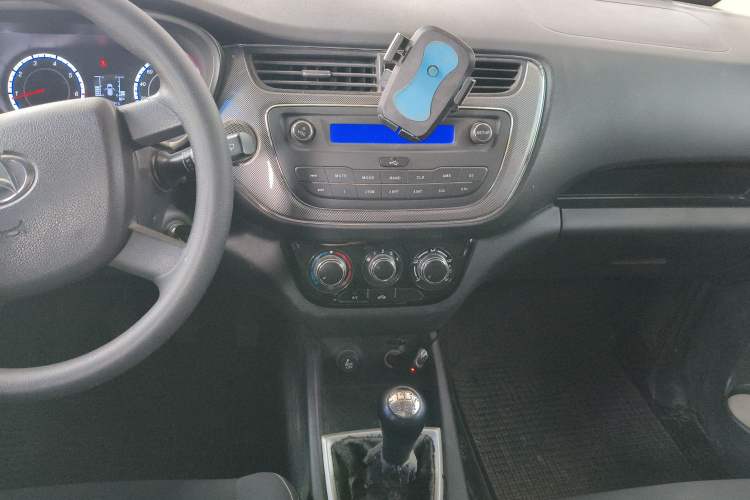 Used CHANGAN KAICHENG Ounuo S 2019 1.5L Ouno S Economy Model JL473QG Audio And AC Panel