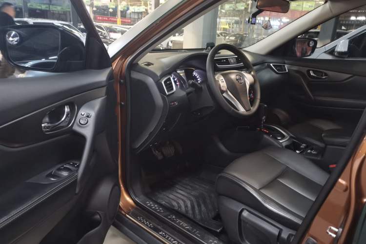 Used Nissan X-Trail 2014 2.0L CVT Comfort Edition 2WD