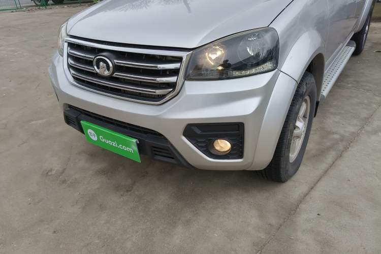Used Great Wall Wingle 5 2017 2.0T European Version Diesel Two-Wheel Drive Elite Plus Big Double-Cab GW4D20D Left Front Headlight