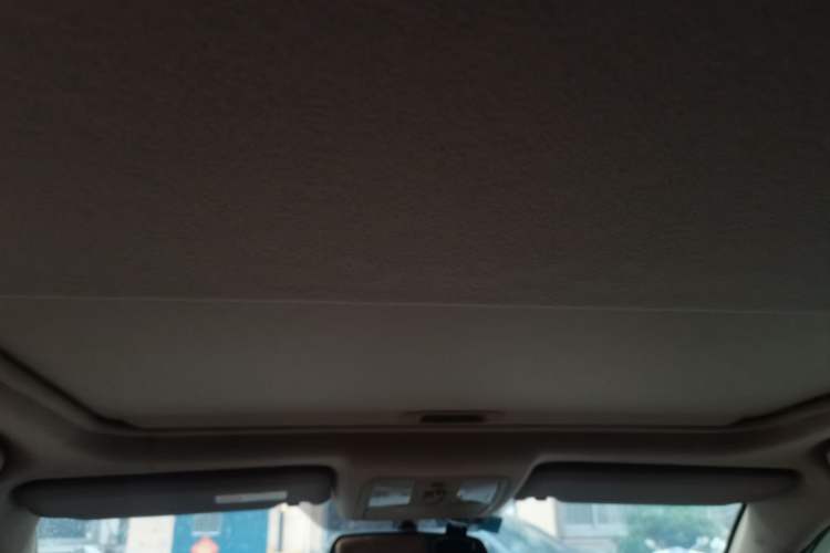 Used Toyota RAV4 2011 2.0L Automatic Luxury Edition
