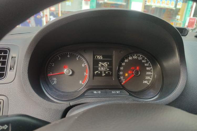 Used Volkswagen Polo 2016 1.4L Manual Fashion Model Instrument Cluster