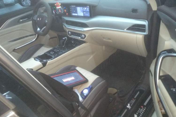 Used Bestune T77 2023 1.5T Automatic Luxury Model
