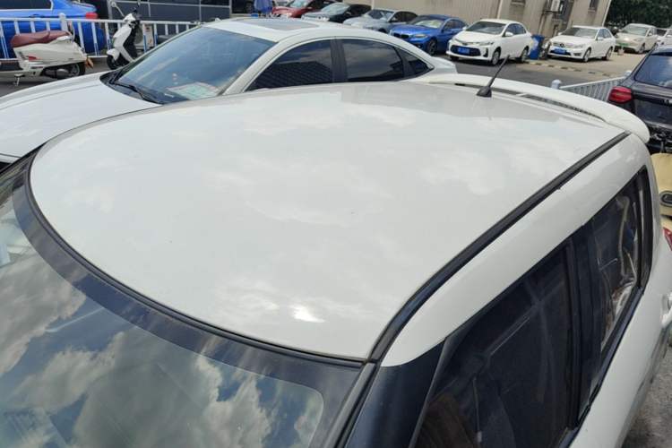 Used Suzuki Swift 2014 1.5L Automatic Fashion Edition
