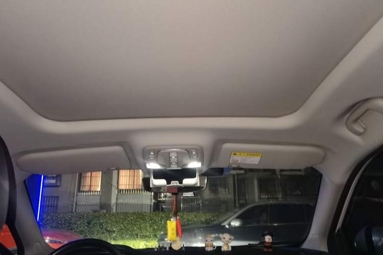 Used Roewe RX5 2020 PLUS 300TGI Automatic Ali National Trend Flagship Edition