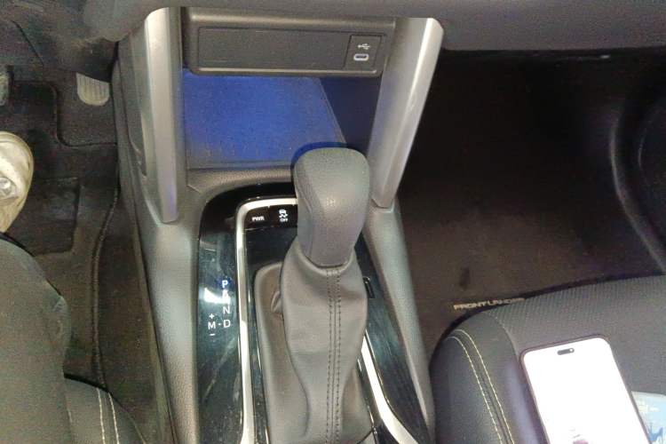 Used Toyota FRONTLANDER 2023 2.0L CVT Luxury Edition
