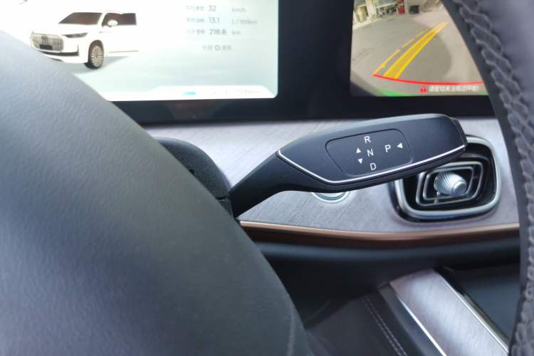 Used Chery Tiggo 9 2025 2.0T Automatic Two-Wheel Drive Luxury Edition 5 Seats