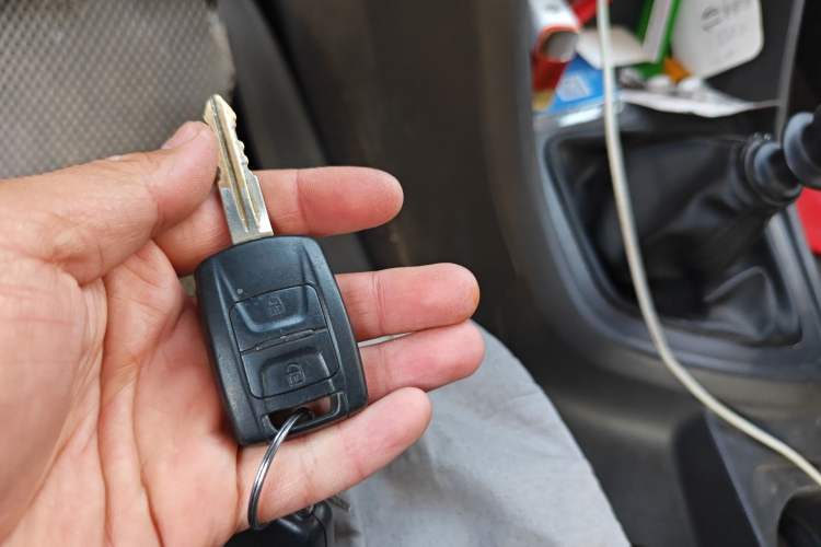 Used Wuling Hongguang V 2019 1.5L Jingqu Version China VI LAR Vehicle Key