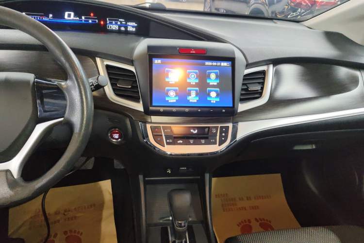 Used Honda Jade 2016 1.8L Automatic Comfort Elite Version 5 Seats