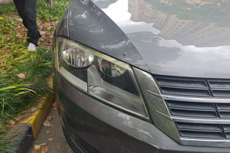 Used Volkswagen Lavida 2013 Revised Classic 1.6L Manual Fashion Edition