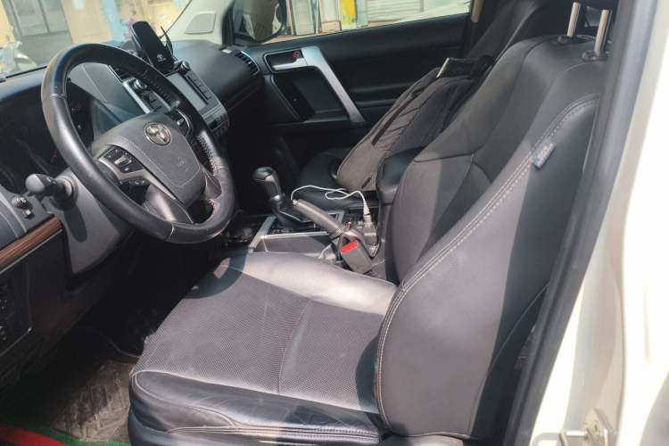 Used Toyota Prado 2018 3.5L Automatic TX-L with Rear-Mounted Spare Tire Left Front Seat